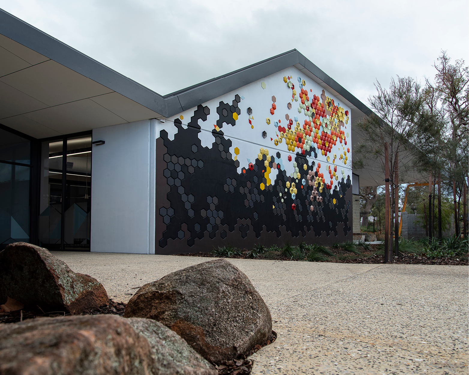 Elisa Markes-Young - Capture the Winds